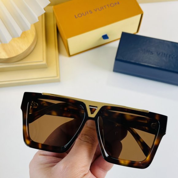 Louis Vuitton очки K2_0902LV15