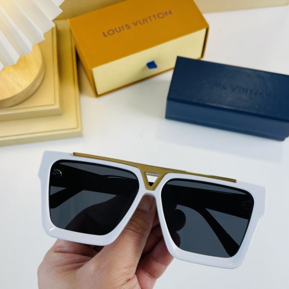 Louis Vuitton очки K2_0902LV15