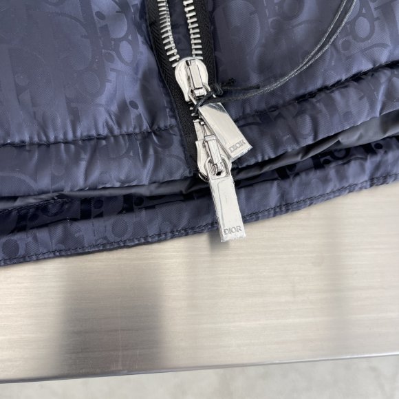 Dior Oblique - Мужская куртка пуховик AH_0210DI3 Dior Oblique - Мужская куртка пуховик AH_0210DI3