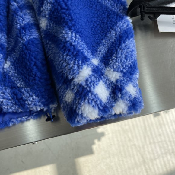 Burberry - Мужская кофта толстовка TJ_3010BU5 Burberry - Мужская кофта толстовка TJ_3010BU5