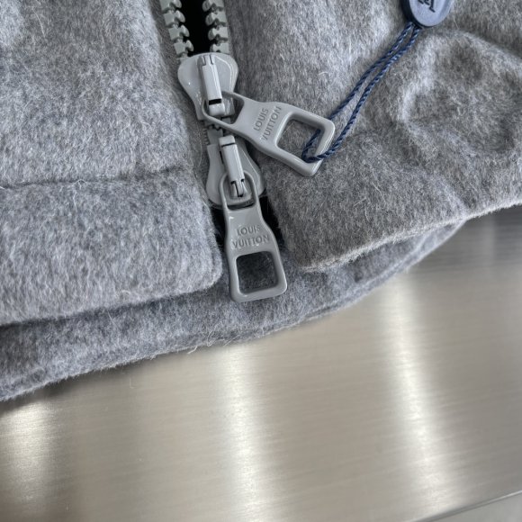 Louis Vuitton - Мужская шерстяная куртка пуховик TJ_1610LV3