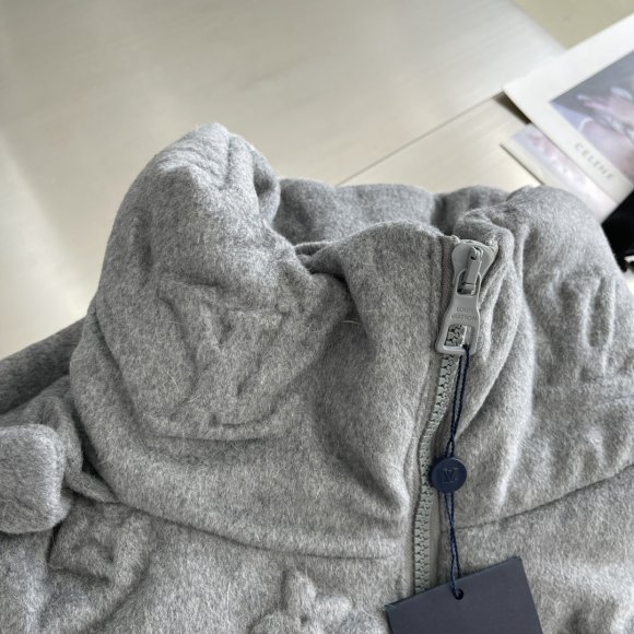 Louis Vuitton - Мужская шерстяная куртка пуховик TJ_1610LV3 Louis Vuitton - Мужская шерстяная куртка пуховик TJ_1610LV3