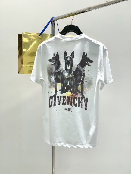 Givenchy - Мужская футболка майка TI_2901GI1
