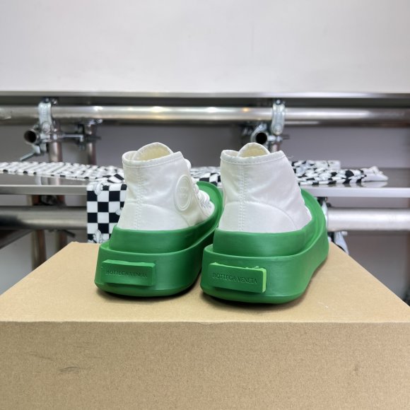 Bottega Veneta - Женские кеды ST3_1406BV1W Bottega Veneta - Женские кеды ST3_1406BV1W