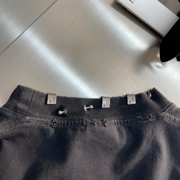 Balenciaga Pierced - Мужская футболка майка TJ_0506BA8 Balenciaga Pierced - Мужская футболка майка TJ_0506BA8