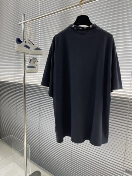 Balenciaga Pierced - Мужская футболка майка TJ_0506BA8 Balenciaga Pierced - Мужская футболка майка TJ_0506BA8