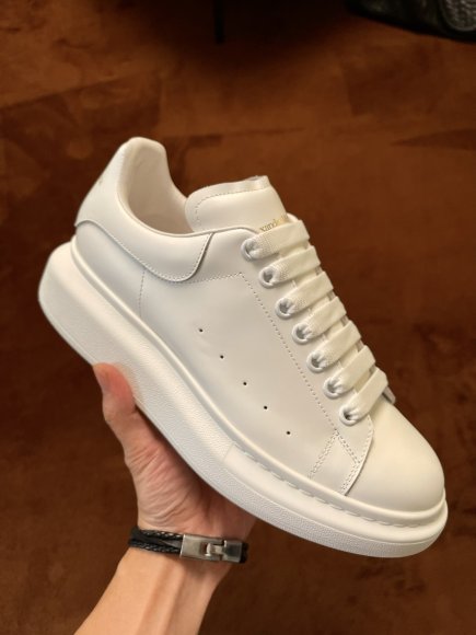 Alexander McQueen - Мужские кроссовки ботинки RR_0203AM2 Alexander McQueen - Мужские кроссовки ботинки RR_0203AM2