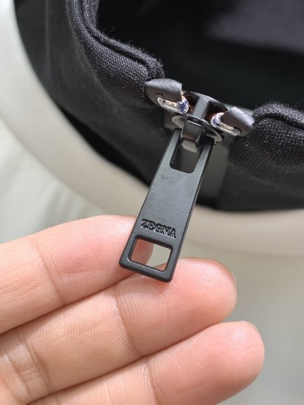 Ermenegildo Zegna - Мужская кофта толстовка TI_0401EZ12 Ermenegildo Zegna - Мужская кофта толстовка TI_0401EZ12