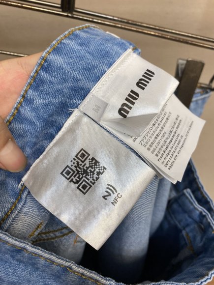 Miu Miu - Мужские джинсовые шорты DZ_1007MM6