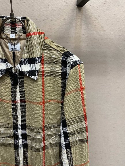 Burberry - Мужская куртка ветровка пиджак DZ_1909BU3