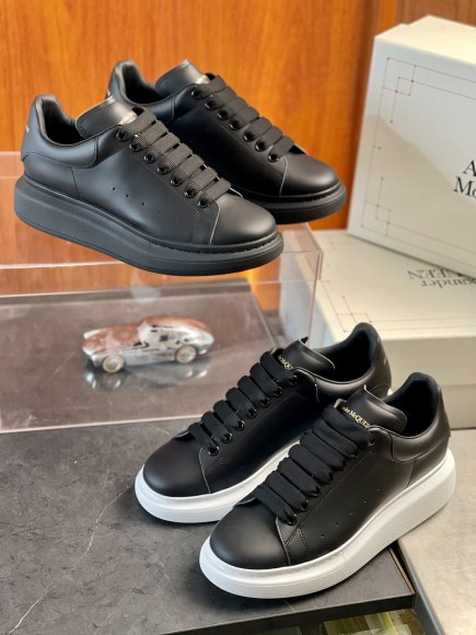 Alexander McQueen - Женские кроссовки ботинки RR_0203AM2W Alexander McQueen - Женские кроссовки ботинки RR_0203AM2W