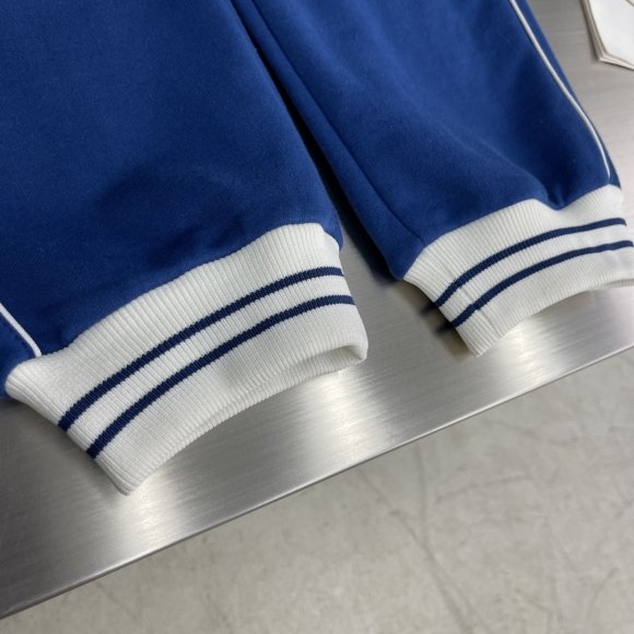 Gucci - Мужские спортивные штаны TJ_0410GU3 Gucci - Мужские спортивные штаны TJ_0410GU3