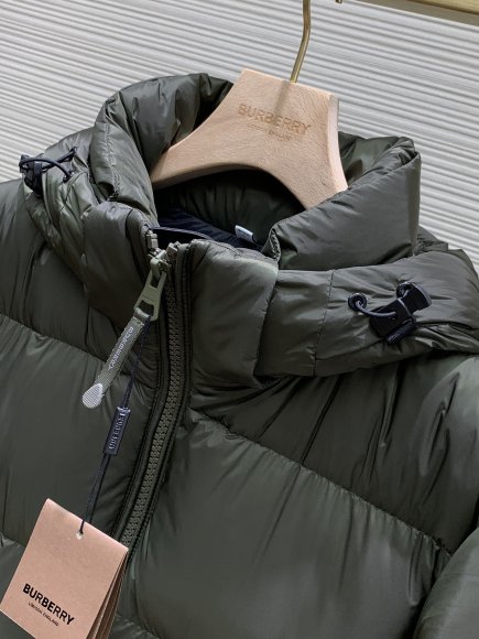 Burberry - Мужская куртка пуховик TI_0111BU2