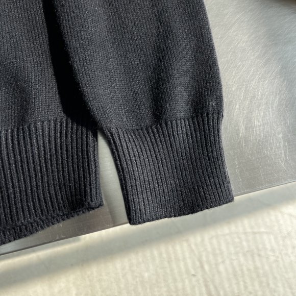 Prada - Мужская кофта свитер TJ_3010PR9