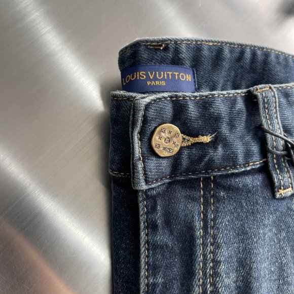 Louis Vuitton - Мужские штаны джинсы TJ_2012LV6 Louis Vuitton - Мужские штаны джинсы TJ_2012LV6