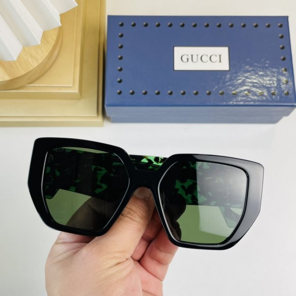Gucci очки K2_2104GU10