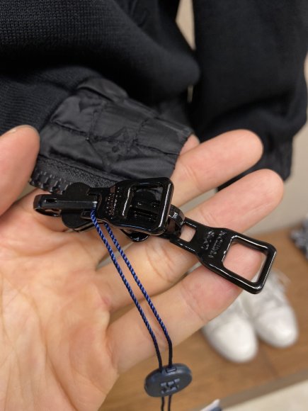 Louis Vuitton - Мужская двусторонняя куртка ветровка бомбер кофта DZ_1909LV5 Louis Vuitton - Мужская двусторонняя куртка ветровка бомбер кофта DZ_1909LV5