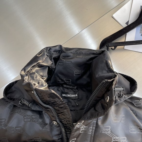 Balenciaga - Мужская куртка пуховик TJ_1610BA7