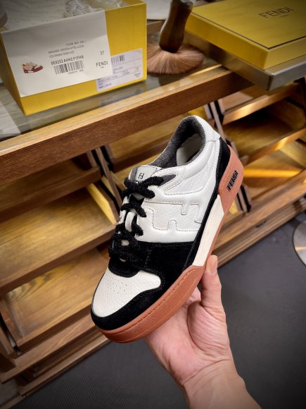 Fendi 2022 Мужские кроссовки кеды TI_1303FE1 Fendi 2022 Мужские кроссовки кеды TI_1303FE1