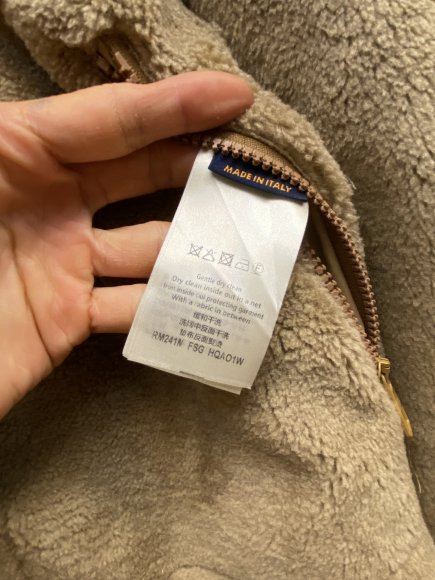 Louis Vuitton - Мужская двусторонняя куртка DZ_2708LV8 Louis Vuitton - Мужская двусторонняя куртка DZ_2708LV8