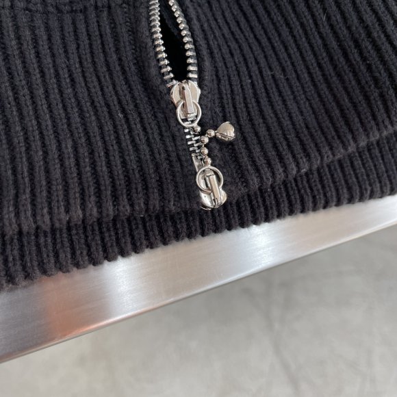 Burberry - Мужская шерстяная кофта свитер кардиган TJ_1610BU8 Burberry - Мужская шерстяная кофта свитер кардиган TJ_1610BU8