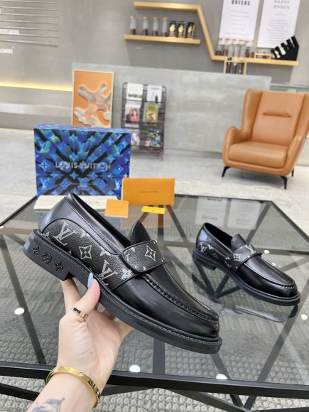 Louis Vuitton - Мужские туфли лоферы RU_2305LV1 Louis Vuitton - Мужские туфли лоферы RU_2305LV1