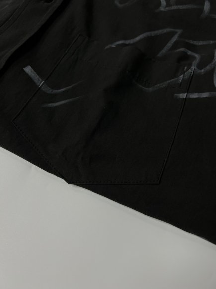 Balenciaga Graffiti - Мужская рубашка C1_1406BA3 Balenciaga Graffiti - Мужская рубашка C1_1406BA3