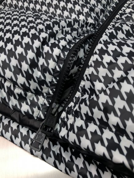 Moncler & FRGMT Socotrine - Мужская куртка пуховик DZ_2211MO1 Moncler & FRGMT Socotrine - Мужская куртка пуховик DZ_2211MO1