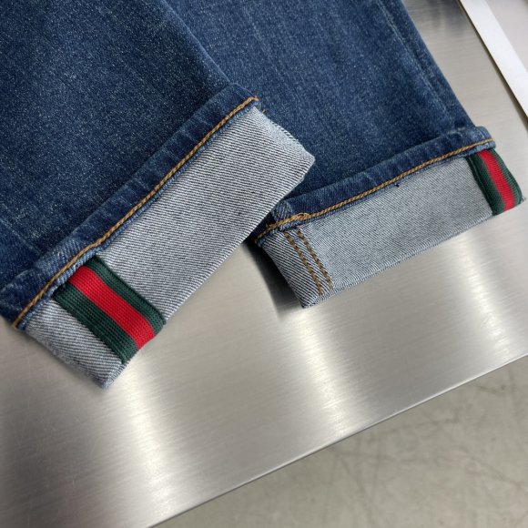 Gucci - Мужские штаны джинсы TJ_0310GU7 Gucci - Мужские штаны джинсы TJ_0310GU7