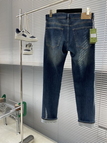 Gucci - Мужские штаны джинсы TJ_0310GU7 Gucci - Мужские штаны джинсы TJ_0310GU7