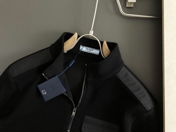Prada - Мужская утепленная кофта свитер DF_1511PR3