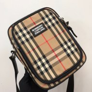 Burberry - Сумка мессенджер BU1_1602BU2 Burberry - Сумка мессенджер BU1_1602BU2