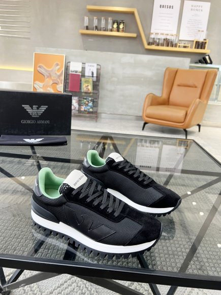 Emporio Armani - Мужские кроссовки RU_0705EA1 Emporio Armani - Мужские кроссовки RU_0705EA1