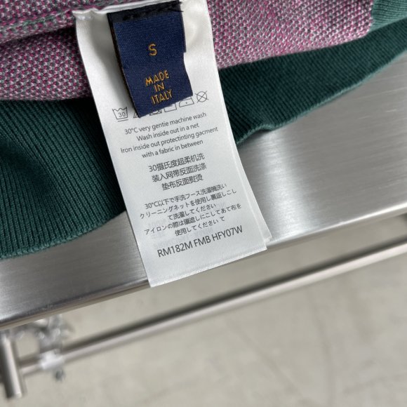 Louis Vuitton - Мужская кофта худи TJ_0309LV10 Louis Vuitton - Мужская кофта худи TJ_0309LV10