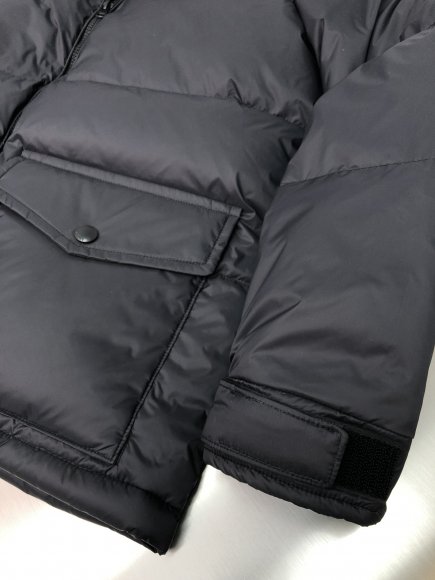 Gucci Cruise - Мужская куртка пуховик DZ_2211GU2 Gucci Cruise - Мужская куртка пуховик DZ_2211GU2