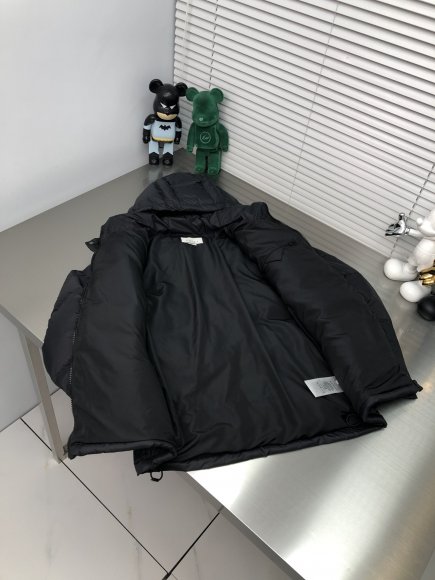 Gucci Cruise - Мужская куртка пуховик DZ_2211GU2 Gucci Cruise - Мужская куртка пуховик DZ_2211GU2