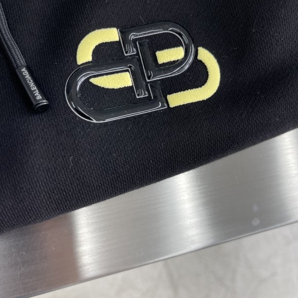 Balenciaga - Мужская кофта толстовка TJ_2012BA9 Balenciaga - Мужская кофта толстовка TJ_2012BA9