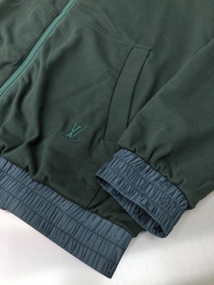 Louis Vuitton - Мужская двухсторонняя куртка ветровка бомбер DZ_0205LV3 Louis Vuitton - Мужская двухсторонняя куртка ветровка бомбер DZ_0205LV3