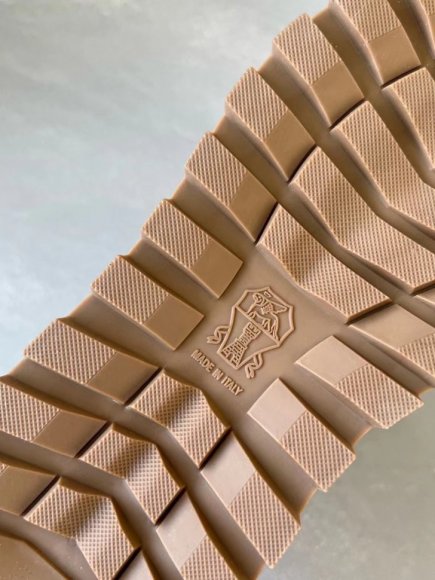 Brunello Cucinelli Женские кроссовки N1_1004BC2