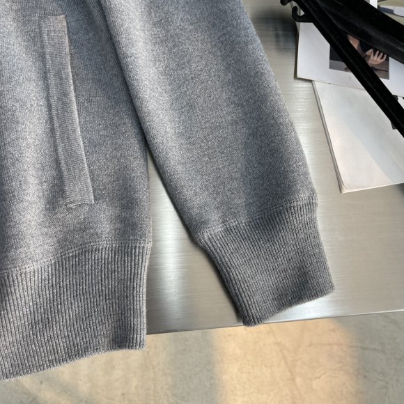 Prada - Мужская шерстяная кофта свитер кардиган TJ_1610PR10