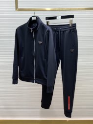 Prada - Мужской спортивный костюм TI_0111PR6