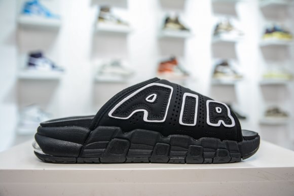 Nike Air More Uptempo - Женские шлепанцы PH_2305NI1W Nike Air More Uptempo - Женские шлепанцы PH_2305NI1W