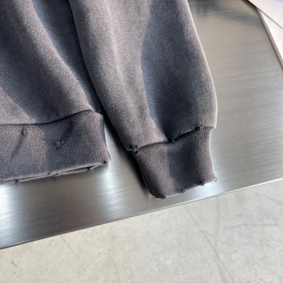 Balenciaga Pierced Round - Мужская кофта толстовка TJ_3010BA13 Balenciaga Pierced Round - Мужская кофта толстовка TJ_3010BA13