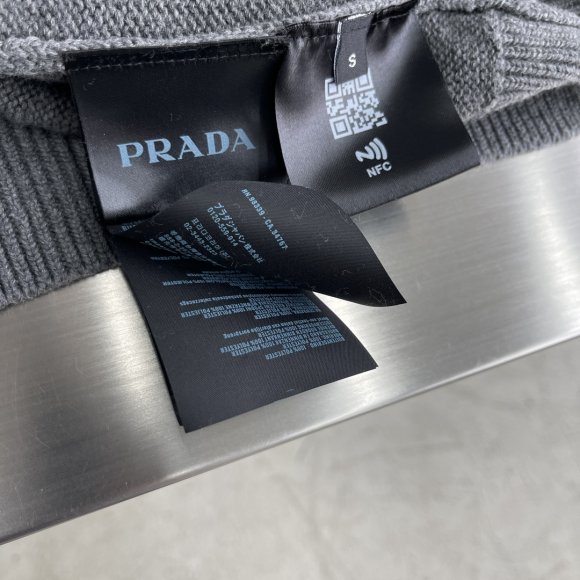 Prada - Мужская кофта свитер DZ_2211PR3