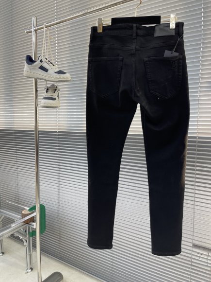 Louis Vuitton - Мужские штаны джинсы TJ_0310LV9 Louis Vuitton - Мужские штаны джинсы TJ_0310LV9