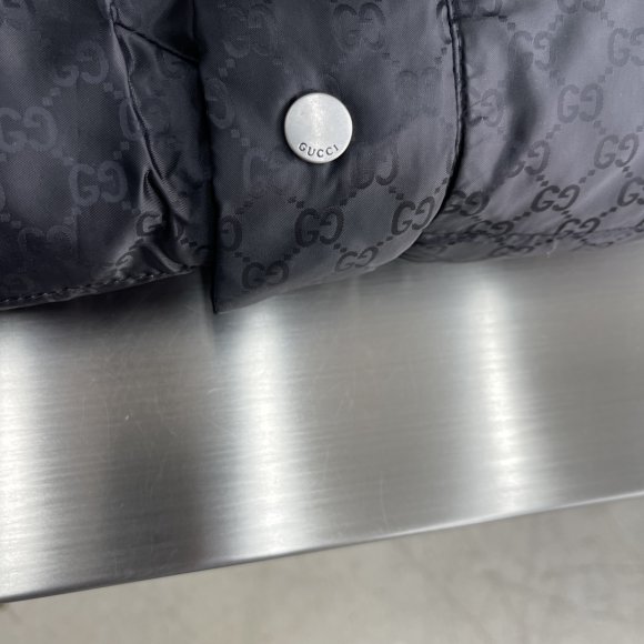 Gucci - Мужская куртка пальто пуховик TJ_2911GU4 Gucci - Мужская куртка пальто пуховик TJ_2911GU4