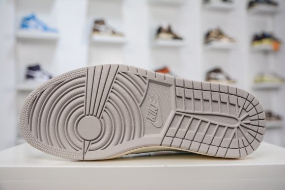 Nike Air Jordan 1 Low x Travis Scott x Fragment  - Женские кроссовки PH_2206NI1W