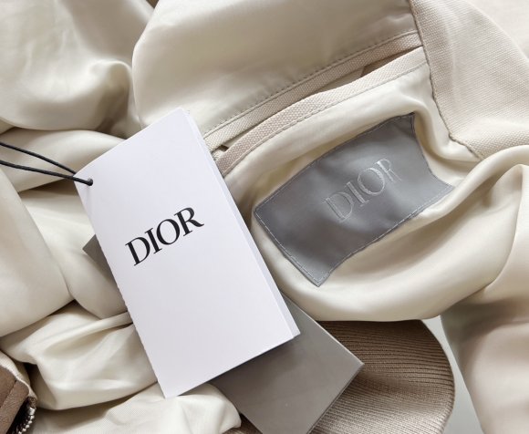 Dior - Мужская куртка ветровка KO_0409DI3 Dior - Мужская куртка ветровка KO_0409DI3