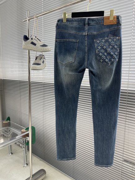 Louis Vuitton - Мужские штаны джинсы TJ_0310LV11 Louis Vuitton - Мужские штаны джинсы TJ_0310LV11