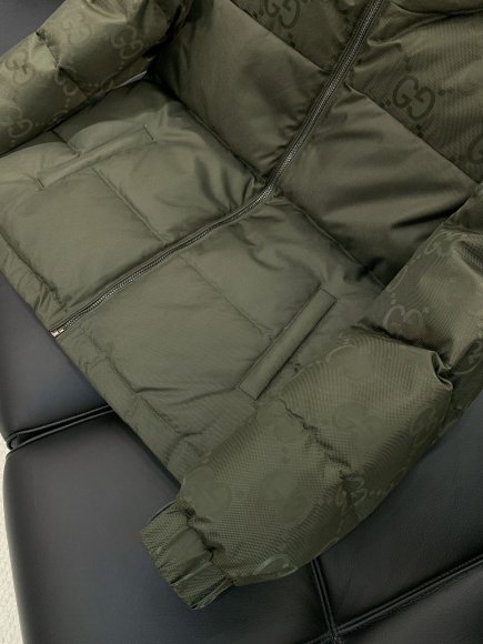 Gucci - Мужская куртка пуховик TI_0111GU9 Gucci - Мужская куртка пуховик TI_0111GU9